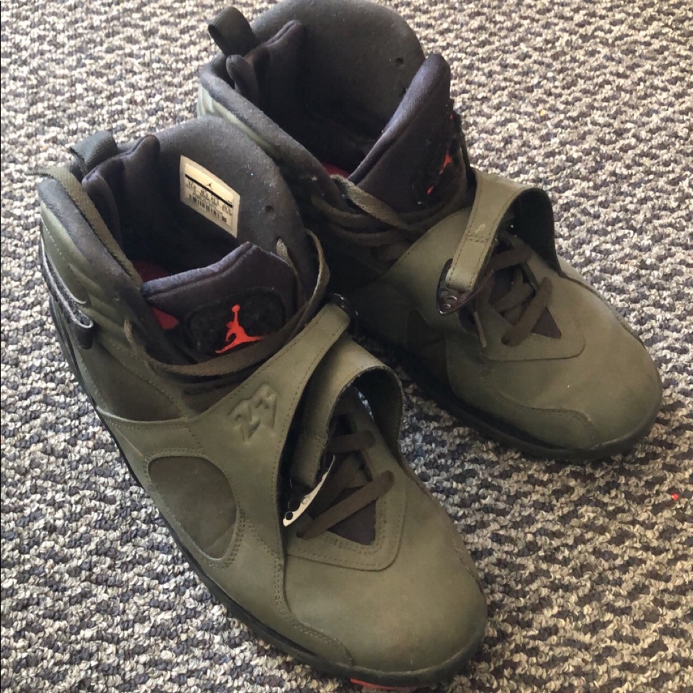 Air Jordan 8 Retro 'Take Flight'